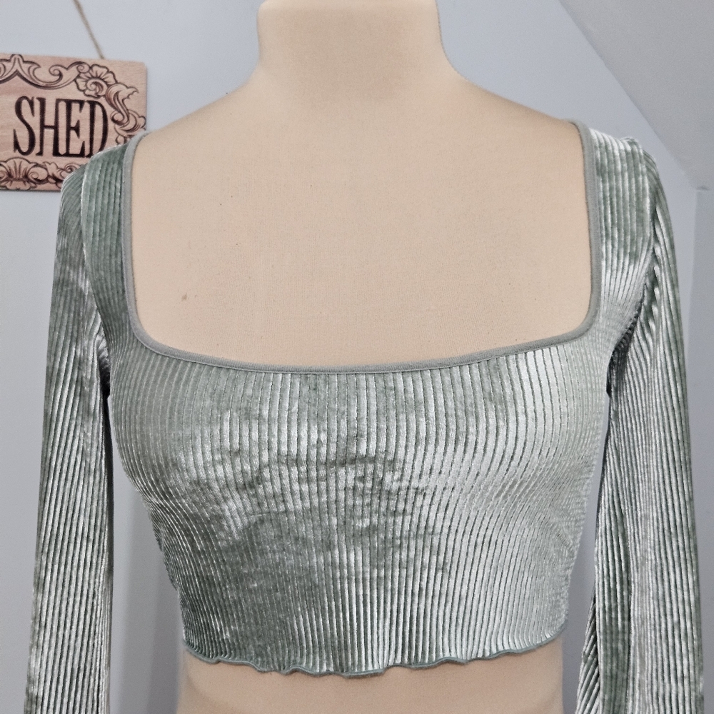 Out From Under Urban Outfitters Green Velvet Long Sleeve Square Neck Crop Top S